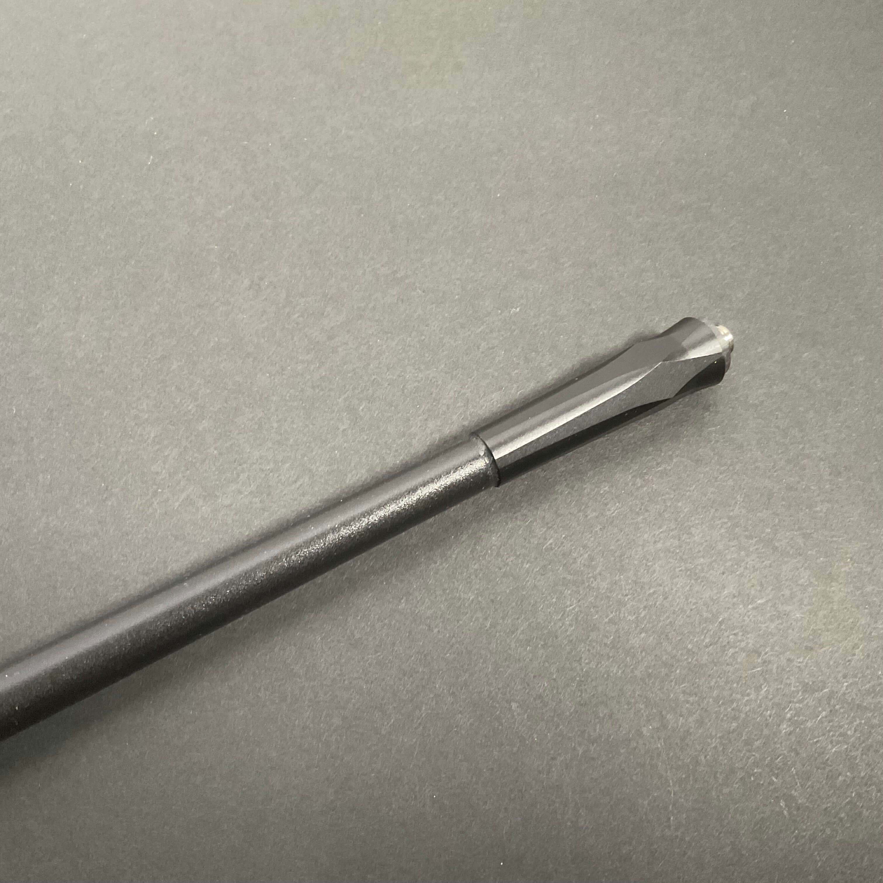 Ultra v4 28” Standard Vibrocore - Cosmetic Blemish