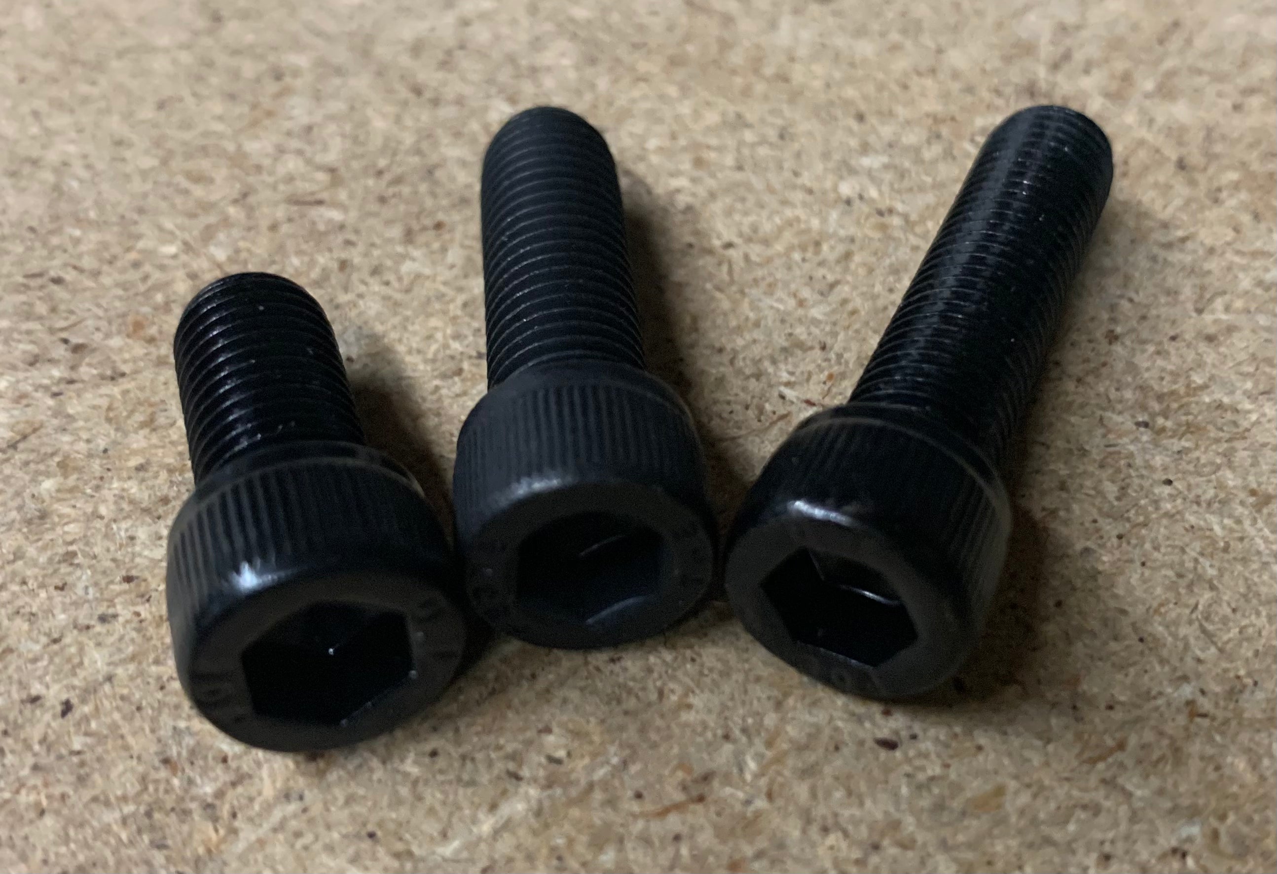 Socket Head Screw 5/16-24 (3 pk)